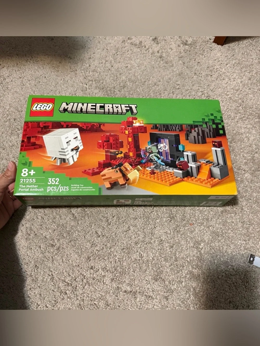 New LEGO Minecraft 21255 The Nether Portal Ambush